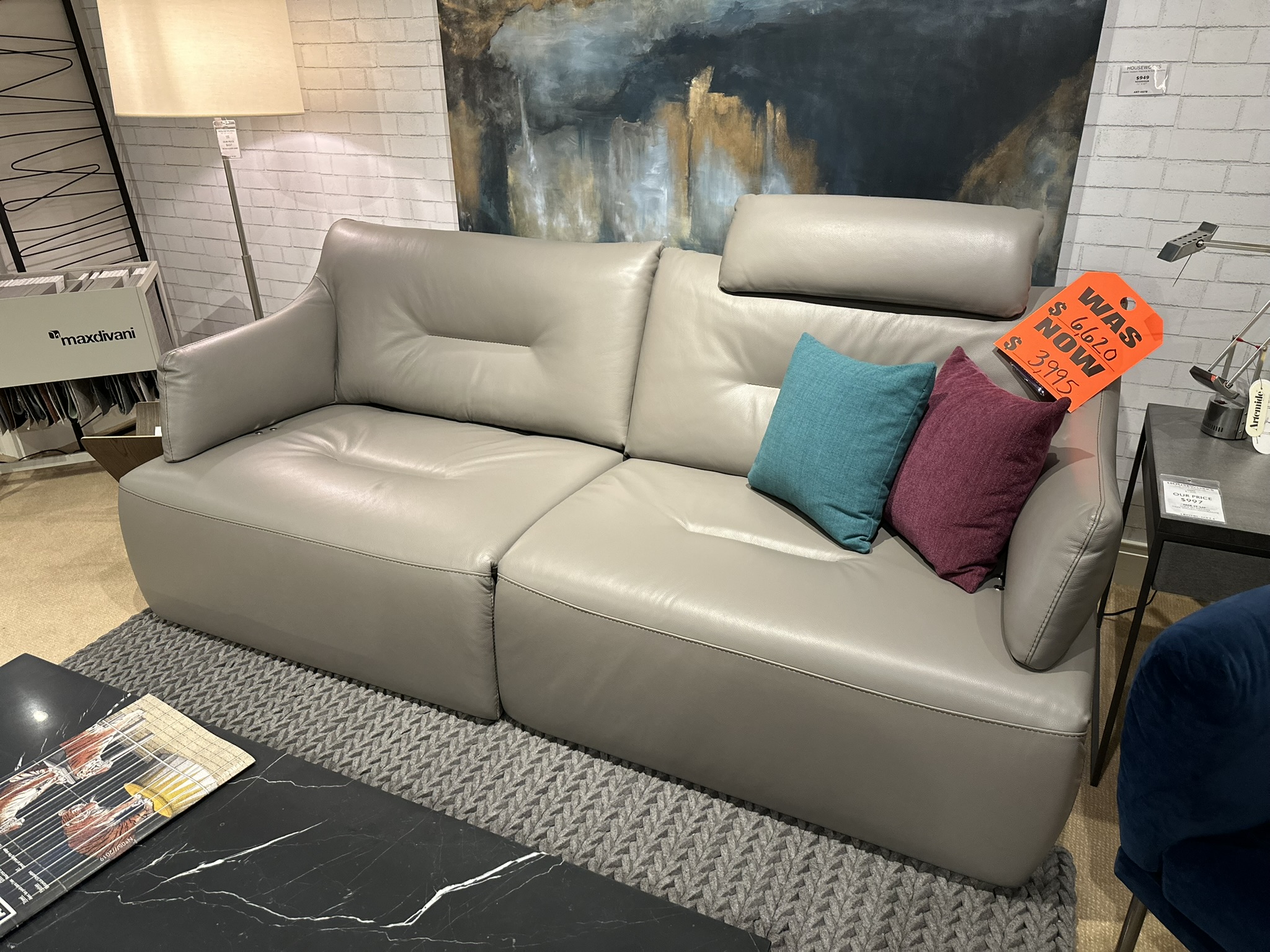 SPECIALE RECLINING SOFA